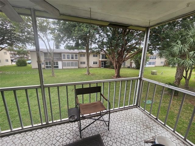 7600 NW 5th Ct 202, Margate, FL 33063