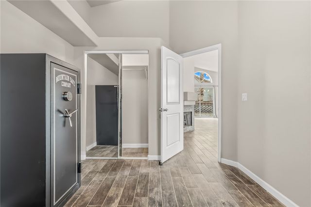 1957 E Easy Street, Fort Mohave, AZ 86426