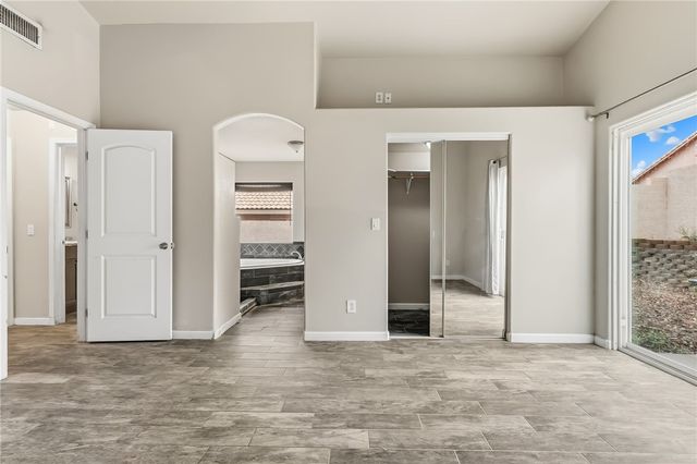 1957 E Easy Street, Fort Mohave, AZ 86426