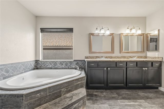 1957 E Easy Street, Fort Mohave, AZ 86426