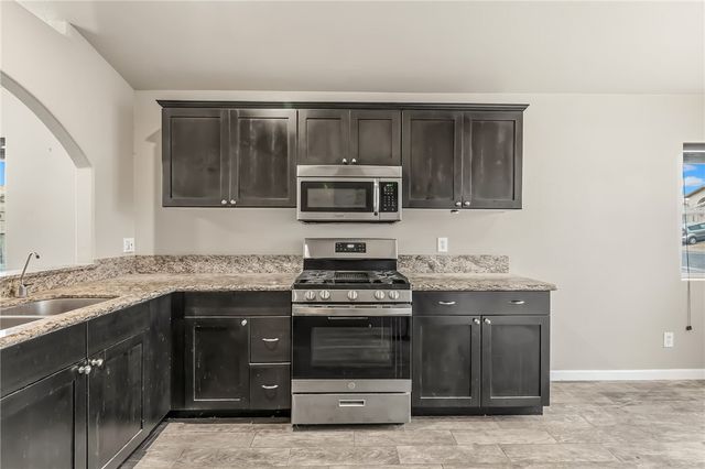 1957 E Easy Street, Fort Mohave, AZ 86426