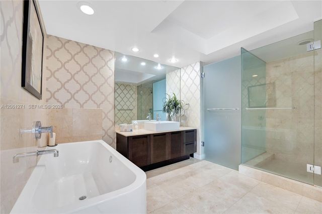 250 Sunny Isles Boulevard 3PH5, Sunny Isles Beach, FL 33160