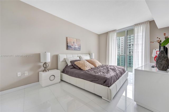 250 Sunny Isles Boulevard 3PH5, Sunny Isles Beach, FL 33160
