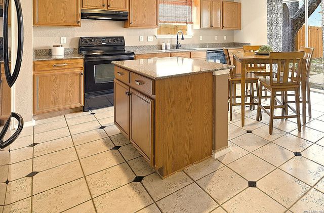 2326 Boxer Palm, San Antonio, TX 78213