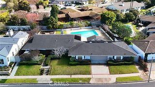 1820 Tahuna, Corona Del Mar (newport Beach), CA 92625