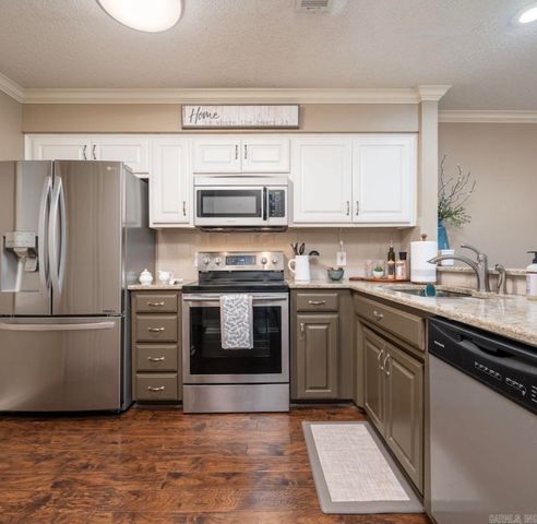 472 Catherine Park Rd Apt J And, Hot Springs, AR 71913