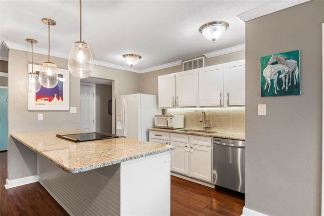 906 Rolling Ridge Drive, Allen, TX 75002