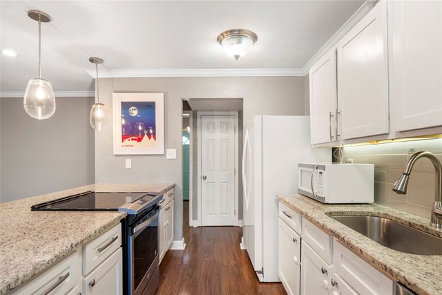 906 Rolling Ridge Drive, Allen, TX 75002