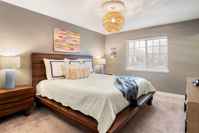 906 Rolling Ridge Drive, Allen, TX 75002