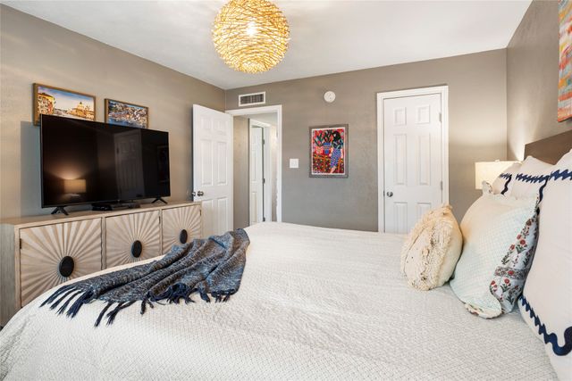 906 Rolling Ridge Drive, Allen, TX 75002