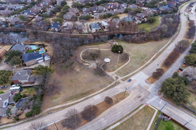 906 Rolling Ridge Drive, Allen, TX 75002