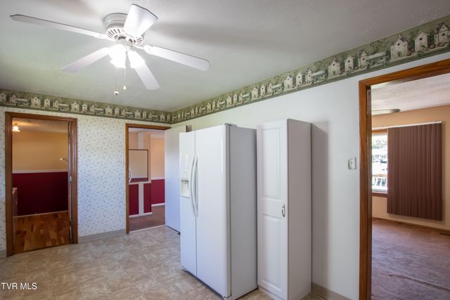 1662 Carolina Avenue, Bristol, TN 37620