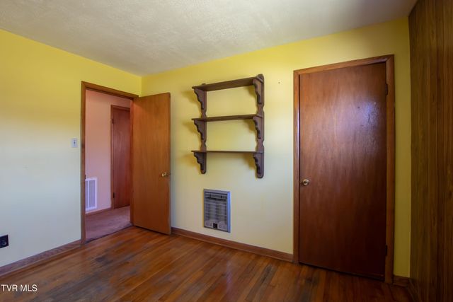 1662 Carolina Avenue, Bristol, TN 37620