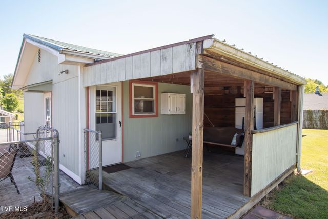 1662 Carolina Avenue, Bristol, TN 37620
