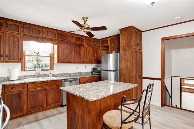 2862 Aldebaran Way, Mobile, AL 36693