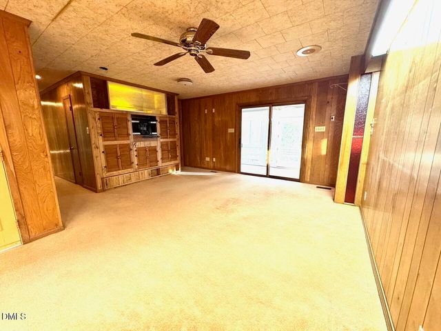 3910 Nc 86 S, Hillsborough, NC 27278