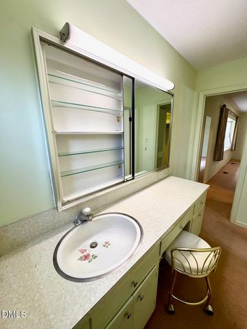 3910 Nc 86 S, Hillsborough, NC 27278