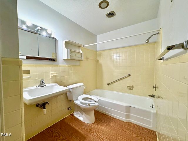 3910 Nc 86 S, Hillsborough, NC 27278