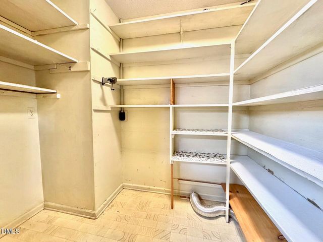 3910 Nc 86 S, Hillsborough, NC 27278