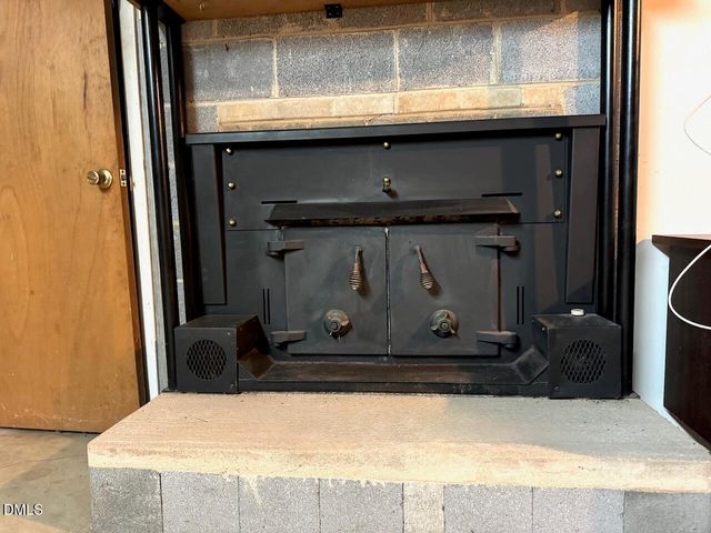 3910 Nc 86 S, Hillsborough, NC 27278