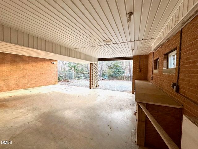 3910 Nc 86 S, Hillsborough, NC 27278