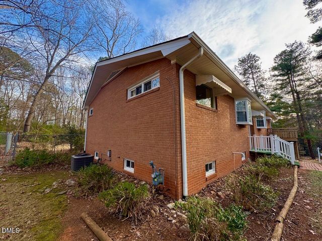 3910 Nc 86 S, Hillsborough, NC 27278