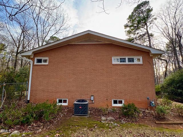 3910 Nc 86 S, Hillsborough, NC 27278