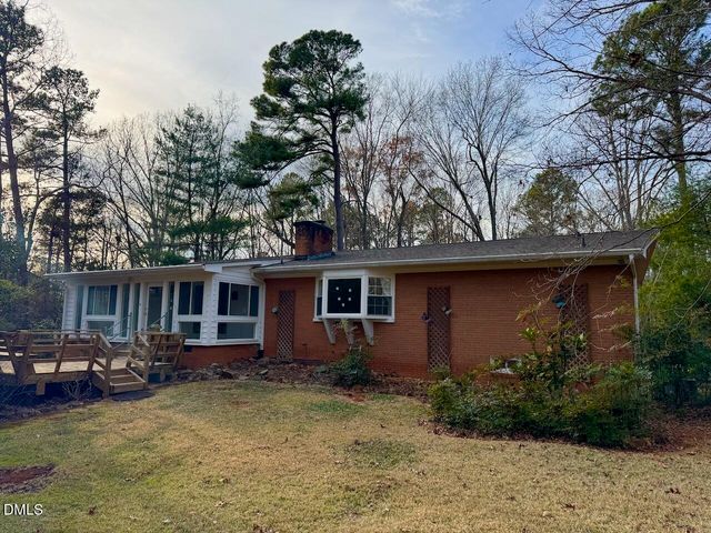 3910 Nc 86 S, Hillsborough, NC 27278