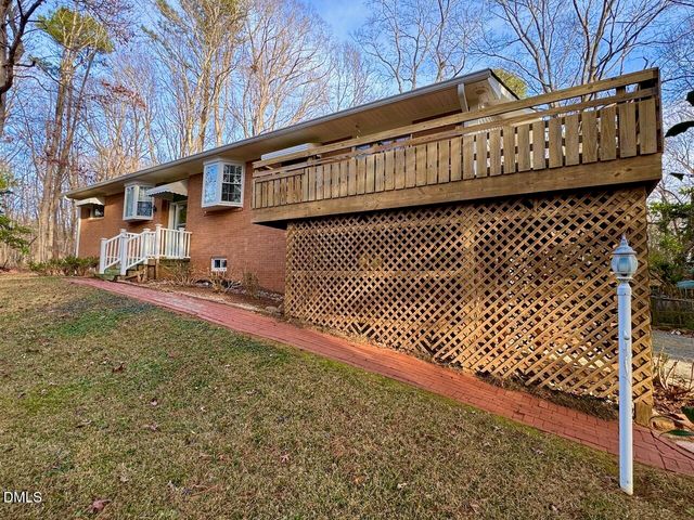 3910 Nc 86 S, Hillsborough, NC 27278
