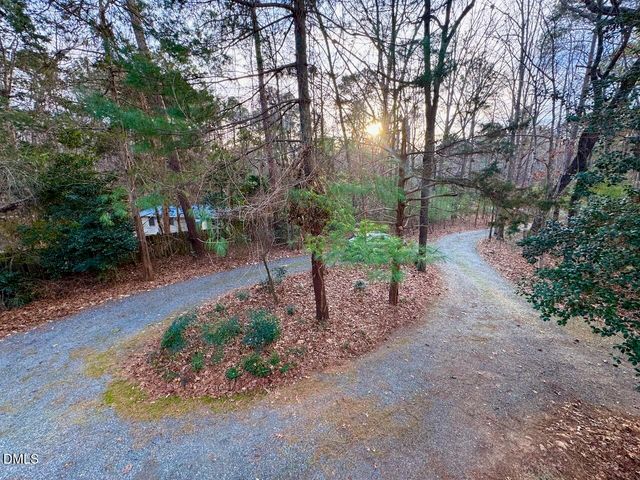 3910 Nc 86 S, Hillsborough, NC 27278