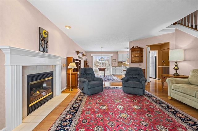 18 Shiloh Court, Greece, NY 14612