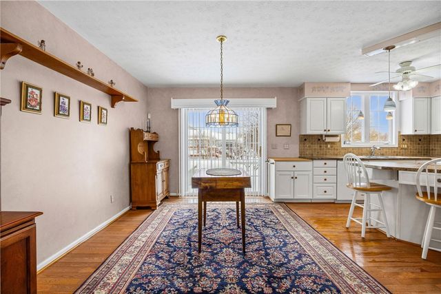 18 Shiloh Court, Greece, NY 14612