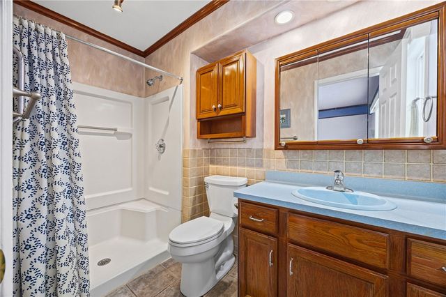 18 Shiloh Court, Greece, NY 14612