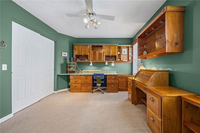 18 Shiloh Court, Greece, NY 14612