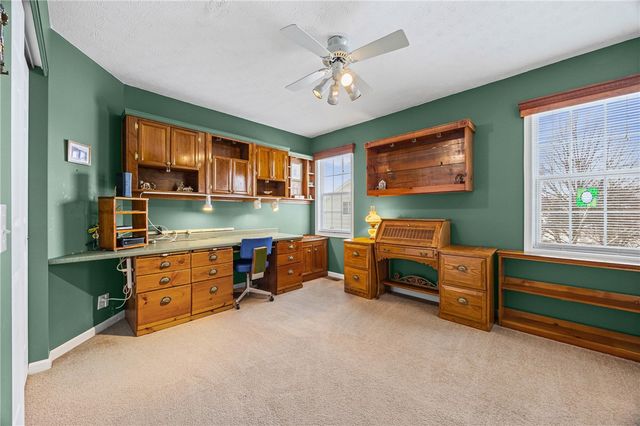 18 Shiloh Court, Greece, NY 14612