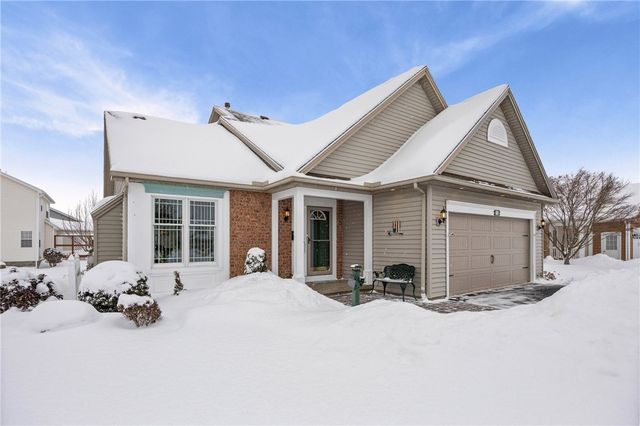 18 Shiloh Court, Greece, NY 14612