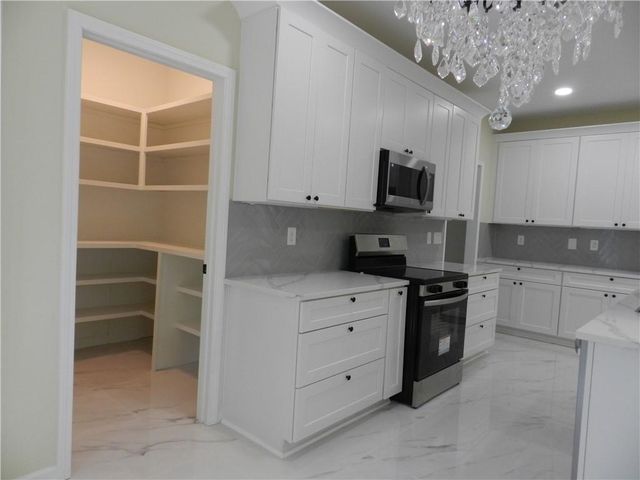 4120 Alayna Lee Circle, Mcdonough, GA 30252