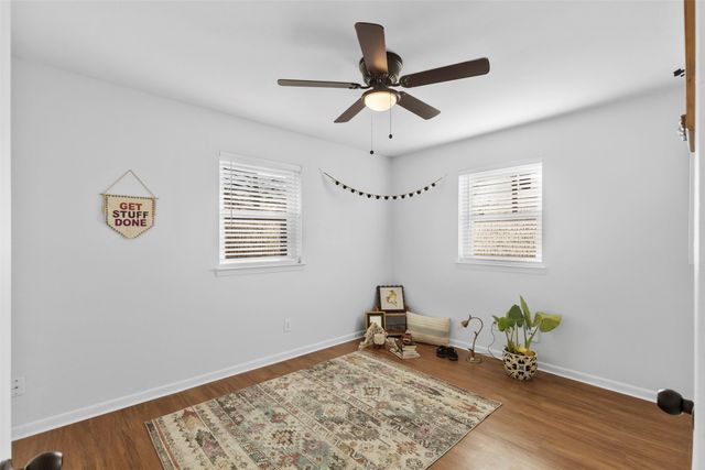 708 E Prairie View Road, Crowley, TX 76036