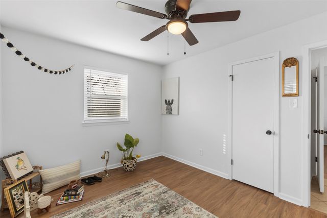 708 E Prairie View Road, Crowley, TX 76036