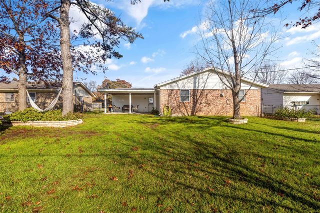 708 E Prairie View Road, Crowley, TX 76036