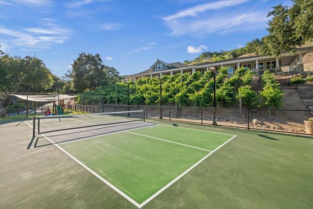 14411 Shannon Road, Los Gatos, CA 95032