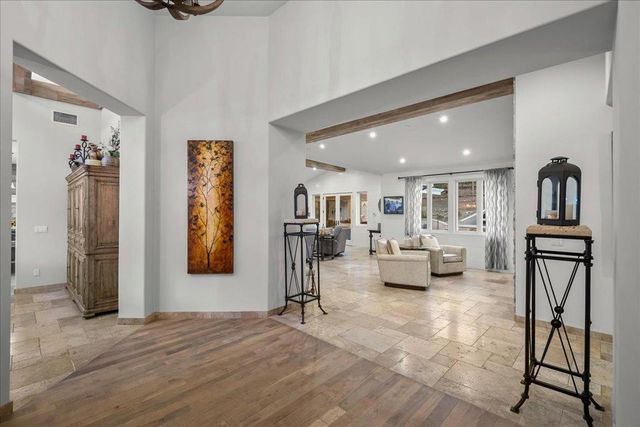 14411 Shannon Road, Los Gatos, CA 95032