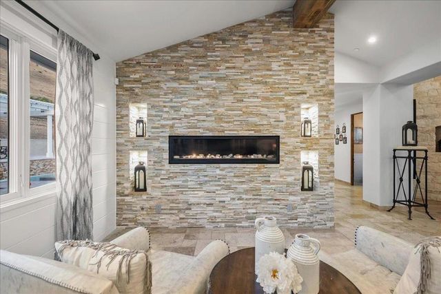 14411 Shannon Road, Los Gatos, CA 95032