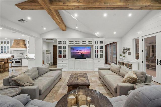 14411 Shannon Road, Los Gatos, CA 95032