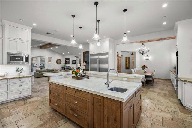14411 Shannon Road, Los Gatos, CA 95032