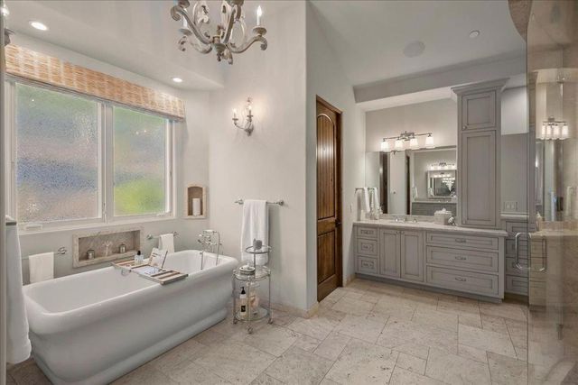 14411 Shannon Road, Los Gatos, CA 95032