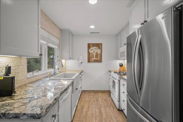 14411 Shannon Road, Los Gatos, CA 95032