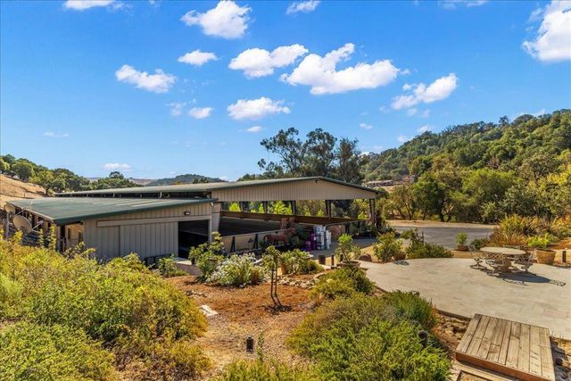 14411 Shannon Road, Los Gatos, CA 95032