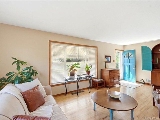 3415 S Hudson Way, Denver, CO 80222