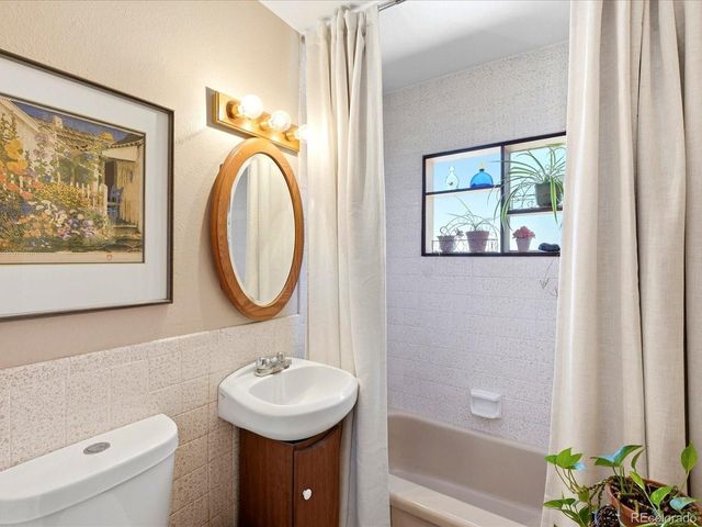 3415 S Hudson Way, Denver, CO 80222